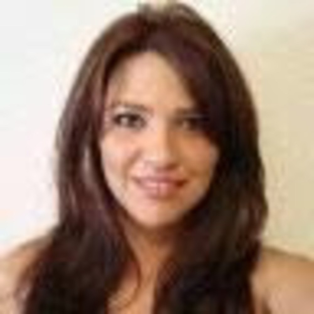 Meet your Posher, Cynthia - Picture 1 of 1